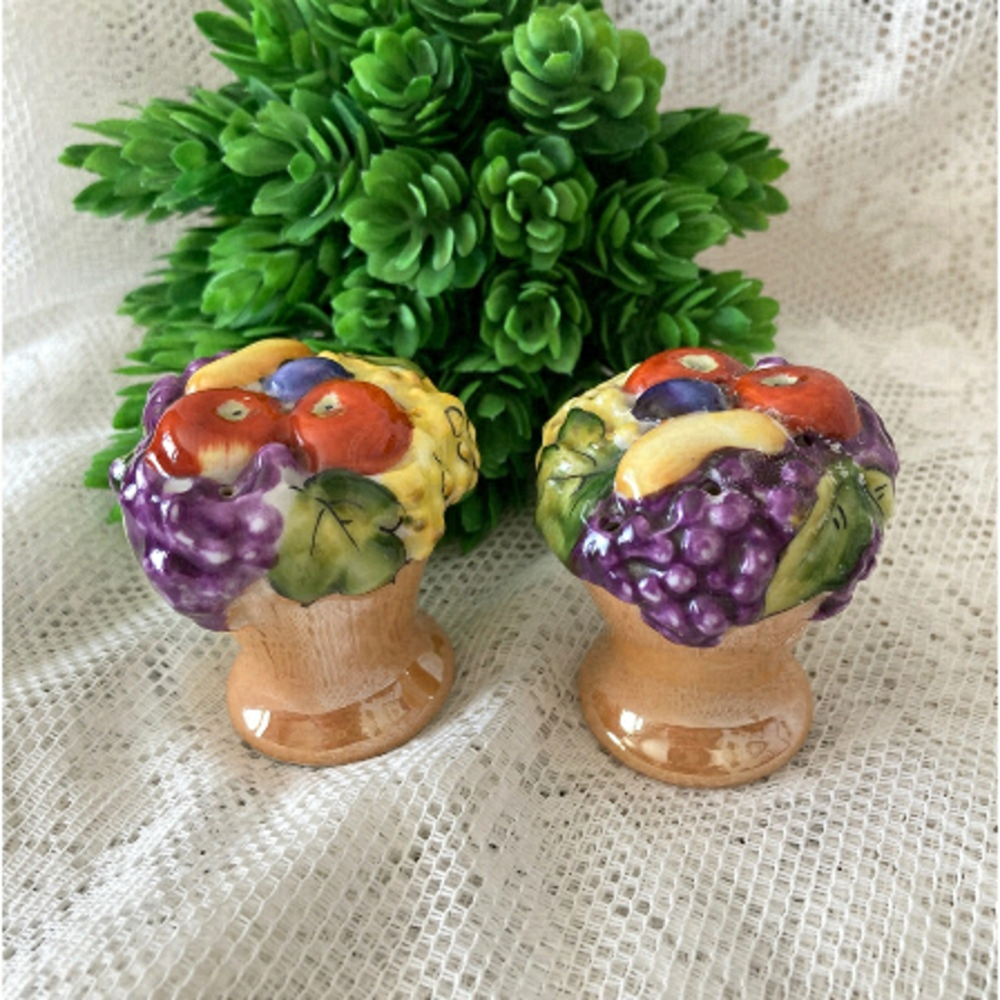 Vintage Porcelain Basket of Fruit -Peach Lusterware Salt & Pepper Set -JAPAN